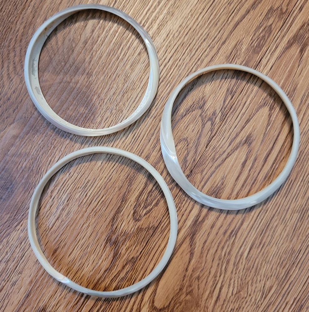 SOLD LOCALLY shell slice Mother of Pearl bangles MOP beach Tiki bracelet set